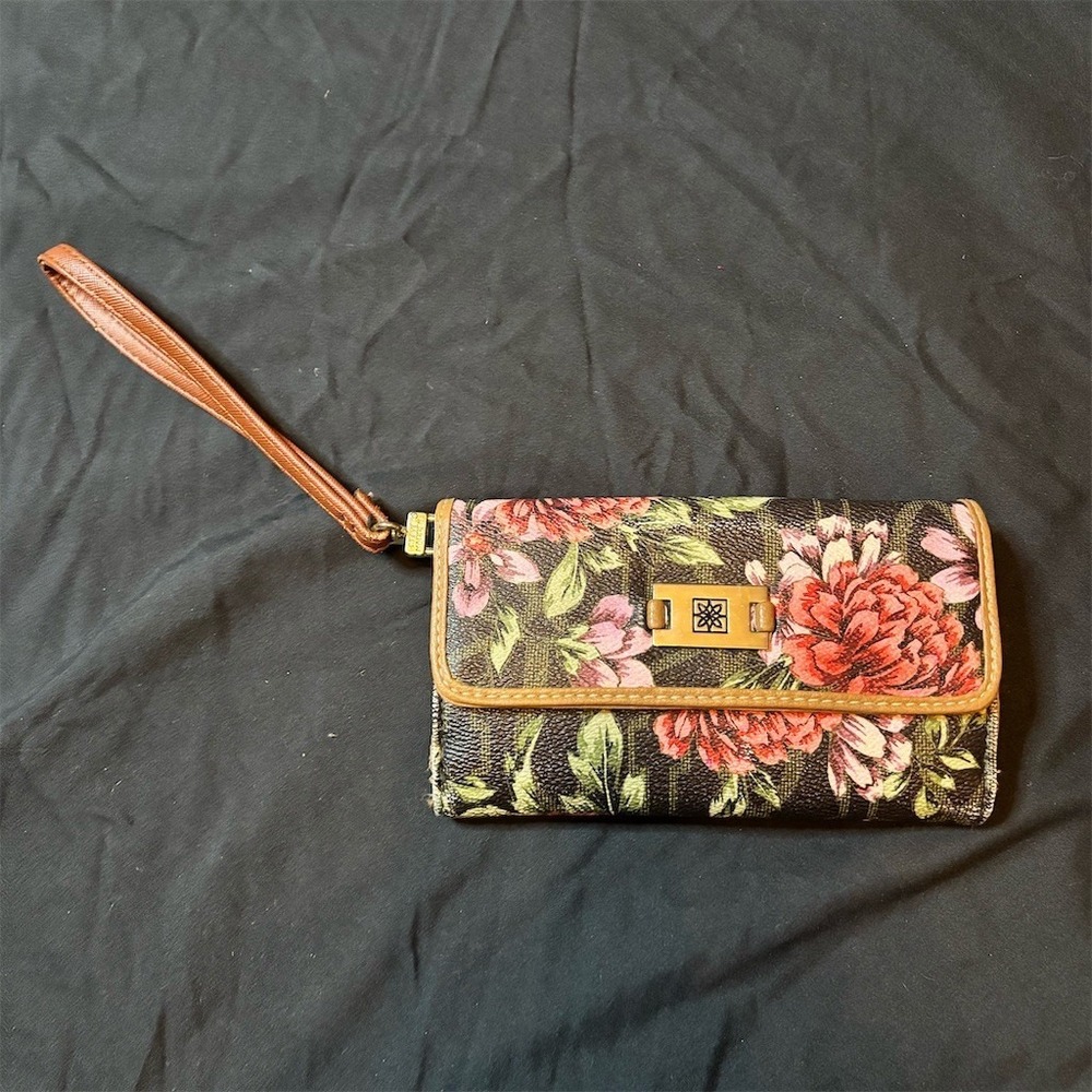 Stone Mountain Wristlet Wallet Womens One‎ Size Floral Multicolor Snap